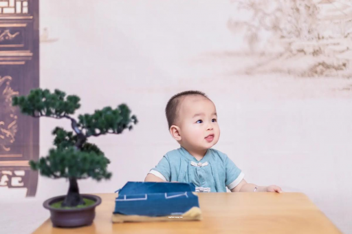 五家渠宝宝总是抠鼻子 五家渠宝宝总是抠鼻子